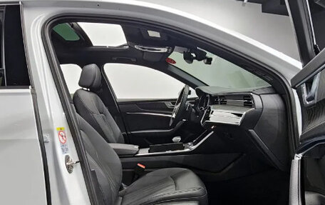 Audi A6, 2022 год, 4 810 000 рублей, 8 фотография