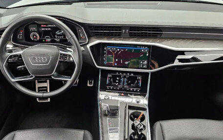 Audi A6, 2022 год, 4 810 000 рублей, 10 фотография