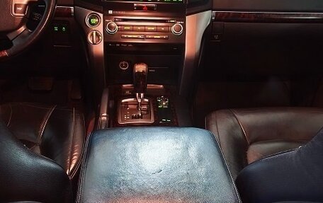 Toyota Land Cruiser 200, 2011 год, 3 185 000 рублей, 13 фотография