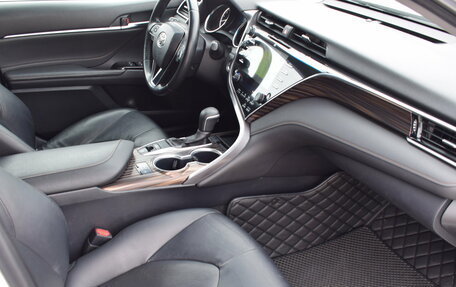 Toyota Camry, 2020 год, 2 797 000 рублей, 14 фотография