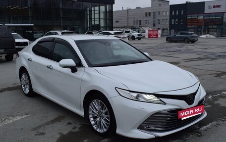 Toyota Camry, 2020 год, 2 797 000 рублей, 3 фотография