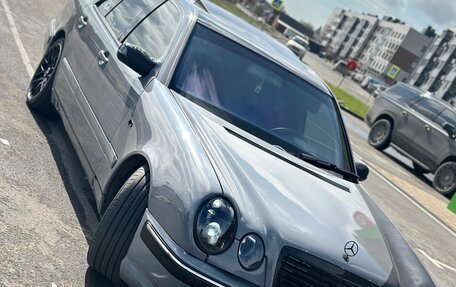 Mercedes-Benz E-Класс, 1996 год, 500 000 рублей, 3 фотография