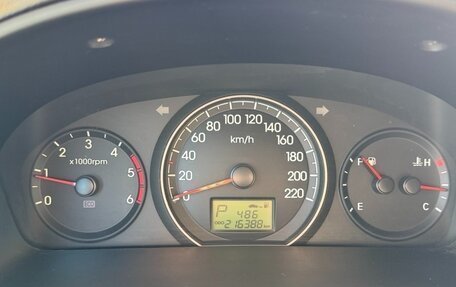 Hyundai Grand Starex Grand Starex I рестайлинг 2, 2010 год, 1 400 000 рублей, 2 фотография