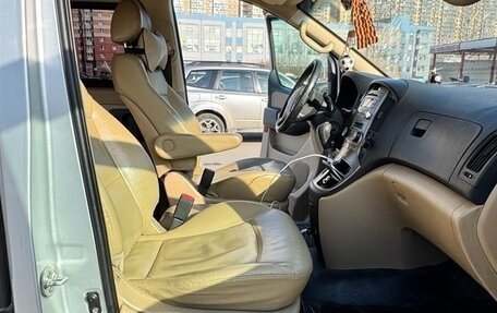 Hyundai Grand Starex Grand Starex I рестайлинг 2, 2010 год, 1 400 000 рублей, 12 фотография