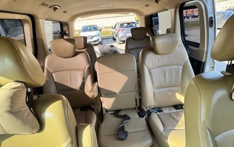 Hyundai Grand Starex Grand Starex I рестайлинг 2, 2010 год, 1 400 000 рублей, 21 фотография