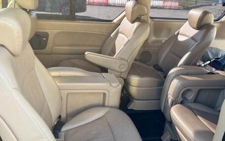 Hyundai Grand Starex Grand Starex I рестайлинг 2, 2010 год, 1 400 000 рублей, 18 фотография