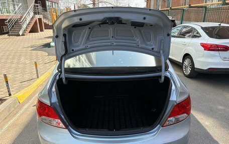 Hyundai Solaris II рестайлинг, 2011 год, 600 000 рублей, 7 фотография