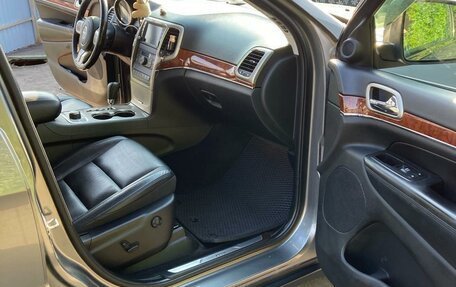 Jeep Grand Cherokee, 2011 год, 1 500 000 рублей, 6 фотография