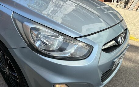 Hyundai Solaris II рестайлинг, 2011 год, 600 000 рублей, 10 фотография