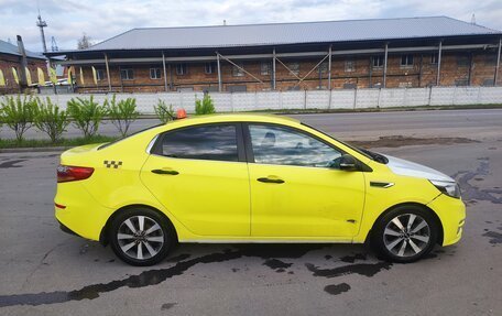 KIA Rio III рестайлинг, 2016 год, 750 000 рублей, 2 фотография