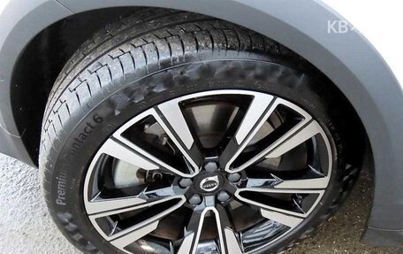 Volvo V60 Cross Country II, 2022 год, 4 585 000 рублей, 7 фотография