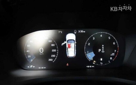 Volvo V60 Cross Country II, 2022 год, 4 585 000 рублей, 14 фотография