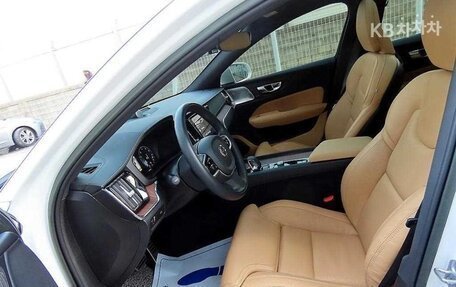 Volvo V60 Cross Country II, 2022 год, 4 585 000 рублей, 11 фотография