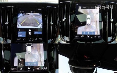 Volvo V60 Cross Country II, 2022 год, 4 585 000 рублей, 18 фотография