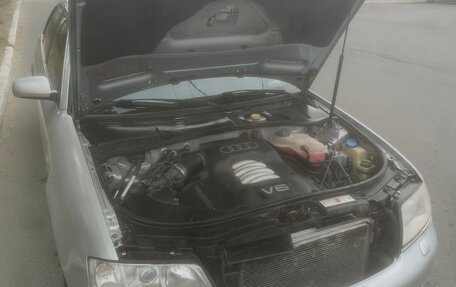 Audi A6, 1998 год, 330 000 рублей, 14 фотография