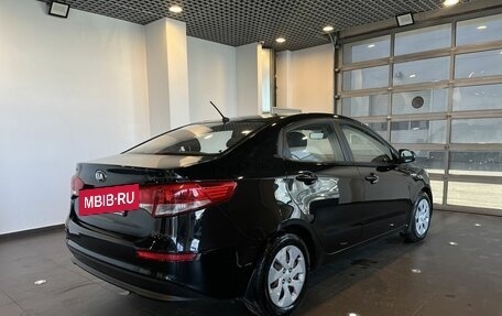 KIA Rio III рестайлинг, 2016 год, 815 000 рублей, 3 фотография