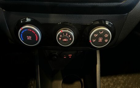 KIA Rio III рестайлинг, 2016 год, 815 000 рублей, 15 фотография