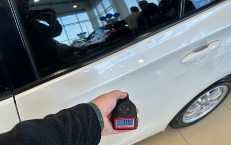 Toyota Prius IV XW50, 2019 год, 2 199 900 рублей, 22 фотография