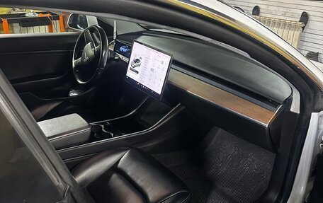 Tesla Model 3 I, 2019 год, 2 450 000 рублей, 10 фотография