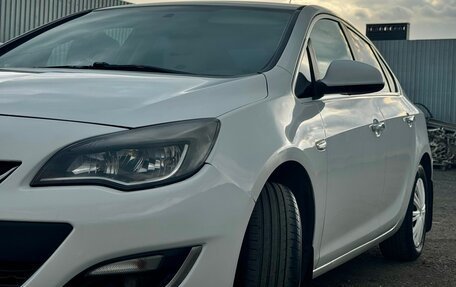 Opel Astra J, 2013 год, 780 000 рублей, 4 фотография