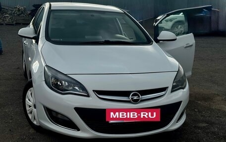 Opel Astra J, 2013 год, 780 000 рублей, 6 фотография