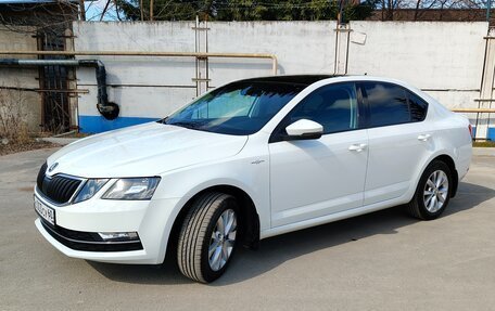 Skoda Octavia, 2018 год, 2 200 000 рублей, 2 фотография