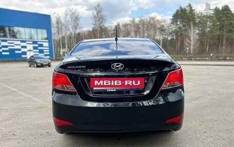 Hyundai Solaris II рестайлинг, 2015 год, 550 000 рублей, 6 фотография