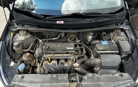 Hyundai Solaris II рестайлинг, 2015 год, 550 000 рублей, 29 фотография