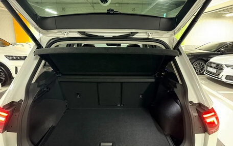 Volkswagen Tiguan II, 2022 год, 2 961 000 рублей, 11 фотография