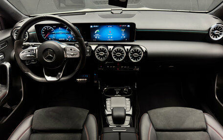 Mercedes-Benz A-Класс AMG, 2020 год, 6 000 000 рублей, 11 фотография