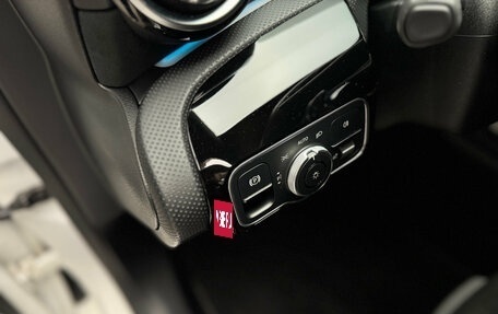 Mercedes-Benz A-Класс AMG, 2020 год, 6 000 000 рублей, 22 фотография