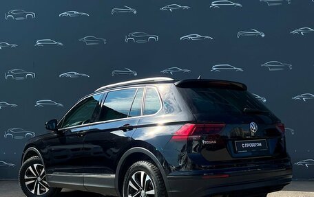 Volkswagen Tiguan II, 2019 год, 2 395 700 рублей, 4 фотография