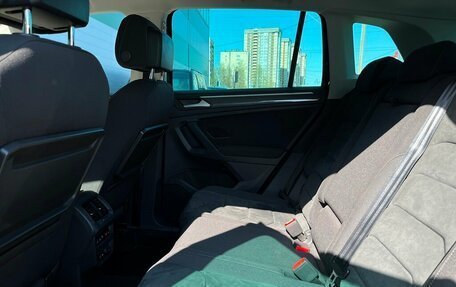 Volkswagen Tiguan II, 2019 год, 2 395 700 рублей, 11 фотография