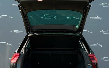 Volkswagen Tiguan II, 2019 год, 2 395 700 рублей, 14 фотография