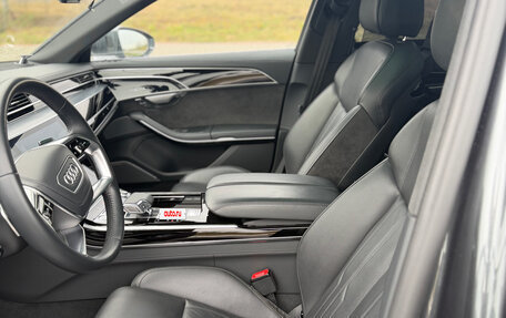 Audi A8, 2019 год, 6 990 000 рублей, 11 фотография