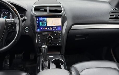 Ford Explorer VI, 2018 год, 3 300 000 рублей, 6 фотография