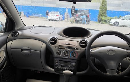 Toyota Vitz, 2001 год, 310 000 рублей, 10 фотография