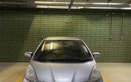 Honda Fit III, 2008 год, 560 000 рублей, 3 фотография