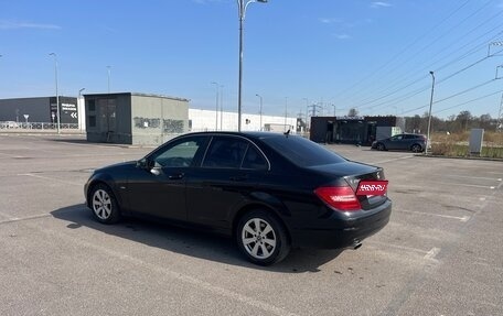 Mercedes-Benz C-Класс, 2011 год, 1 200 000 рублей, 4 фотография