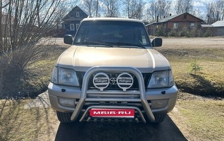 Toyota Land Cruiser Prado 90 рестайлинг, 2002 год, 1 100 000 рублей, 1 фотография