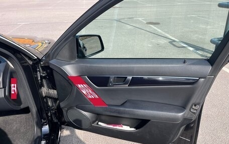 Mercedes-Benz C-Класс, 2011 год, 1 200 000 рублей, 19 фотография