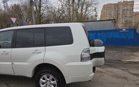 Mitsubishi Pajero IV, 2015 год, 3 000 000 рублей, 8 фотография