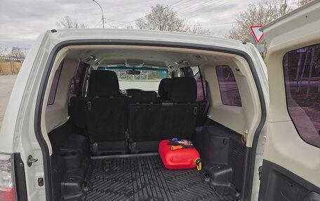 Mitsubishi Pajero IV, 2015 год, 3 000 000 рублей, 6 фотография