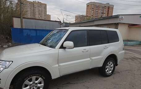 Mitsubishi Pajero IV, 2015 год, 3 000 000 рублей, 7 фотография