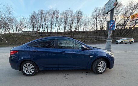 Hyundai Solaris II рестайлинг, 2016 год, 900 000 рублей, 2 фотография