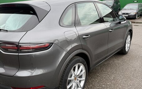 Porsche Cayenne III, 2021 год, 9 050 000 рублей, 3 фотография