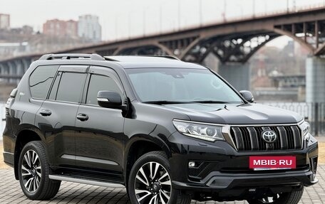 Toyota Land Cruiser Prado 150 рестайлинг 2, 2021 год, 7 190 000 рублей, 7 фотография