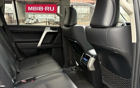 Toyota Land Cruiser Prado 150 рестайлинг 2, 2021 год, 7 190 000 рублей, 23 фотография