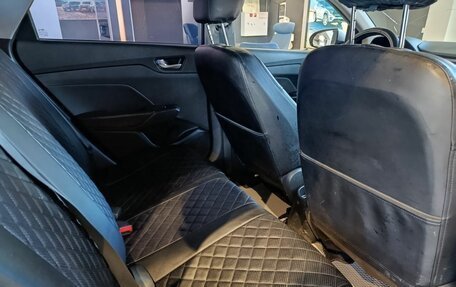 Hyundai Solaris II рестайлинг, 2017 год, 1 024 000 рублей, 9 фотография