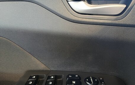 Hyundai Solaris II рестайлинг, 2017 год, 1 024 000 рублей, 13 фотография